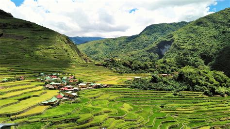 travel time to banaue rice terraces from manila|Manila to Banaue Bus, Minivan from $15 .